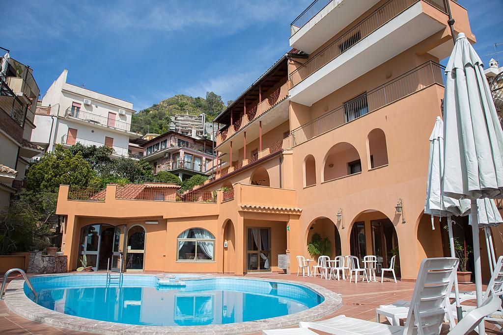 Andros Appartement *
